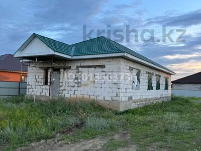 Отдельный дом · 4 комнаты · 172 м² · 10 сот., жилой массив Жанаконыс-2, Есенбая Дуисенбаева 622 — Школа 85 за 17 млн ₸ в Актобе