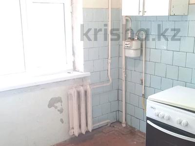 2-комнатная квартира · 45 м² · 2/5 этаж, Акбулак 19 за ~ 9.9 млн 〒 в Таразе