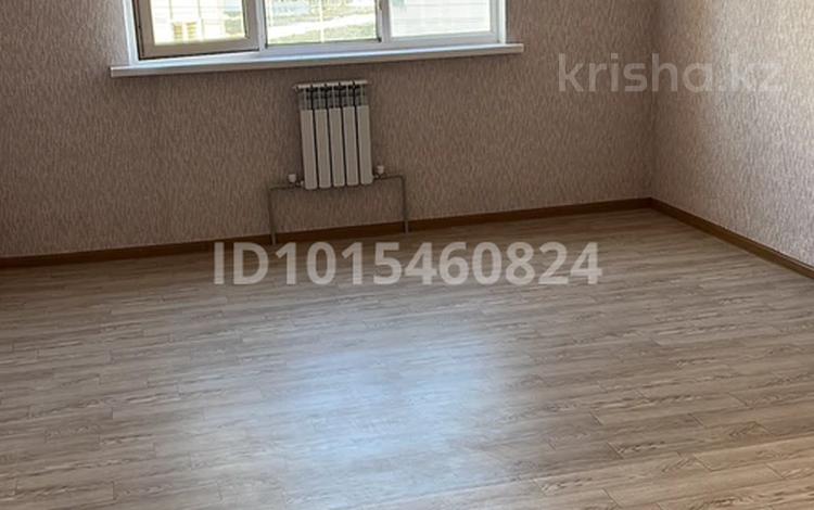 2-комнатная квартира · 62 м² · 3/12 этаж, мкр Туран-2 56а за 120 000 ₸ в Шымкенте, Каратауский р-н — фото 2
