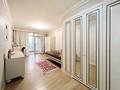 5-бөлмелі пәтер · 219.1 м² · 12/21 қабат, Аскарова 8, бағасы: 220 млн ₸ в Алматы, Ауэзовский р-н — фото 17