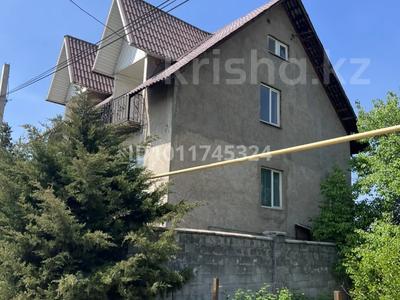 Жеке үй · 7 бөлме · 290 м² · 7 сот., мкр Карагайлы, Ахметовой 38, бағасы: 89 млн 〒 в Алматы, Наурызбайский р-н