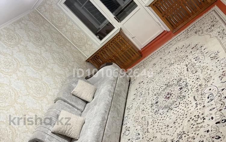 2-комнатная квартира · 52 м² · 1/5 этаж, 3-й микрорайон, 3-й микрорайон 3 — Трц.Баян-Сұлу за 23 млн ₸ в Шымкенте, Туран р-н — фото 2