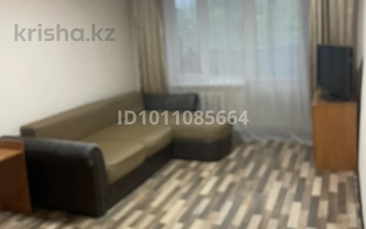 1-бөлмелі пәтер · 33 м² · 4/5 қабат, Жарокова 169 — Жарокова Жандосовв, бағасы: 29 млн ₸ в Алматы, Бостандыкский р-н — фото 2