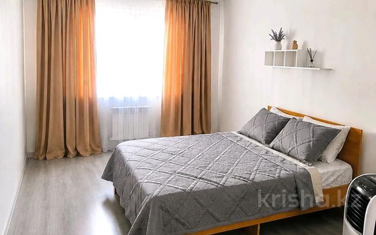 1-комнатная квартира · 42 м² · 6/12 этаж, мкр Дарабоз 65 — Алматы Арена, театр Алатау, ЦОН,сеть Кулпынай, Кафе, салоны красоты за 15 000 ₸ в Алатауский р-н — фото 2