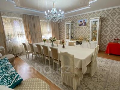 Продажа домов и дачи в Атырауской обл.: Отдельный дом · 4 комнаты · 222.3 м² · 11 сот., Биржан сал — Оркен-1 за 32 млн 〒 Отдельный дом · 4 комнаты · 222.3 м² · 11 сот., Биржан сал — Оркен-1 за 32 млн 〒 в Атырауской обл.
