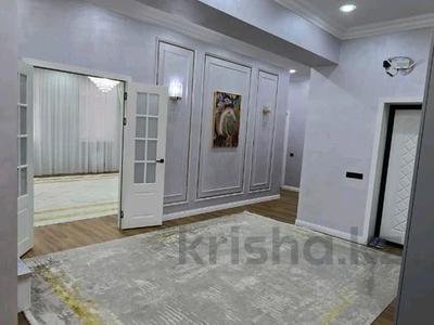 4-комнатная квартира · 160 м² · 5/11 этаж, 19-й мкр 33 за 67.5 млн 〒 в Актау