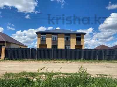 Отдельный дом · 5 комнат · 190 м² · 4.5 сот., Алмалы 39 за 35.5 млн ₸ в Уральске