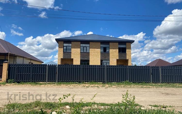 Отдельный дом · 5 комнат · 190 м² · 4.5 сот., Алмалы 39 за 35.5 млн ₸ в Уральске — фото 2