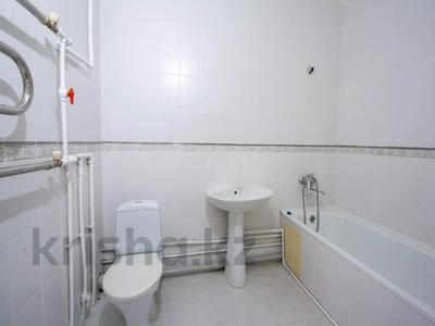 2-бөлмелі пәтер · 53 м² · 3/9 қабат, мкр Аксай-1А 18, бағасы: 30 млн ₸ в Алматы, Ауэзовский р-н