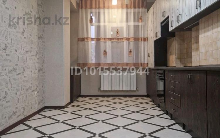 2-бөлмелі пәтер · 91 м² · 4/9 қабат, Богенбай батыра 279, бағасы: ~ 66.9 млн ₸ в Алматы, Алмалинский р-н — фото 2