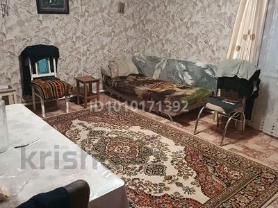 2-комнатная квартира · 60 м², мкр Жилгородок, Тынышпаева 9/1 — Жил городского рынка за 8.5 млн ₸ в Актобе