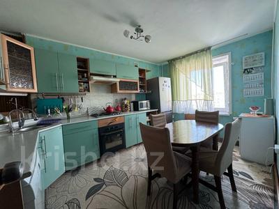 4-бөлмелі пәтер, 81.5 м², 5/6 қабат, Строительная 10А, бағасы: 26.8 млн 〒 в Костанае