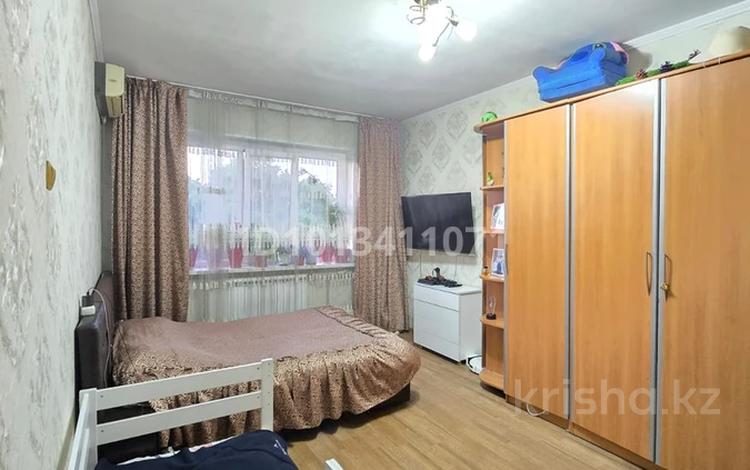 2-бөлмелі пәтер · 53.5 м² · 5/5 қабат, мкр Тастак-2 19, бағасы: 35 млн ₸ в Алматы, Алмалинский р-н — фото 2