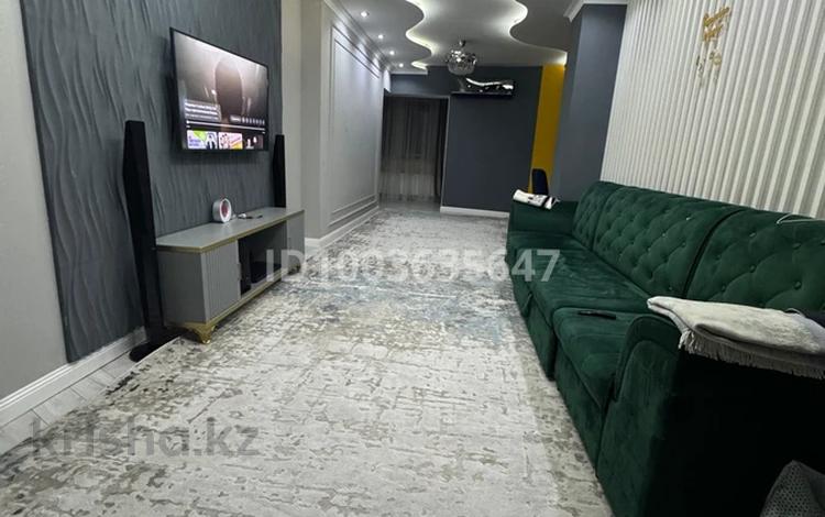 4-комнатная квартира · 130 м² · 16/19 этаж, Брусиловского 159 за 650 000 ₸ в Алматы, Алмалинский р-н — фото 2