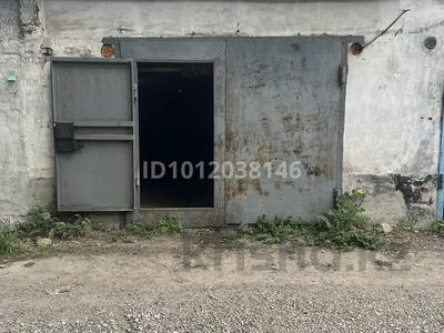 Гараж · 23 м² · Согра, район Титана 21 — Новая Согра, первый ряд. «Спутник» за 1.1 млн ₸ в Усть-Каменогорске