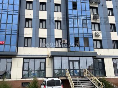 1-бөлмелі пәтер · 47 м² · 3/6 қабат, мкр Жана Орда 15 — проспект Абулхайыр хана и ул.Кызылжарская, бағасы: 250 000 ₸ в Уральске
