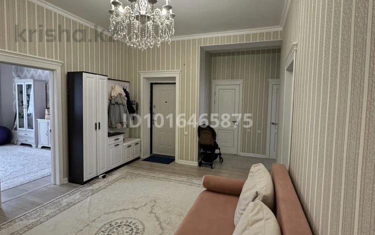 3-комнатная квартира · 150 м² · 2/5 этаж, мкр. Алтын орда, Батыс 2 мкрн за 320 000 ₸ в Актобе — фото 2