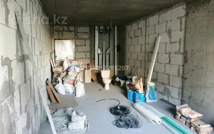1-бөлмелі пәтер · 30 м² · 2/12 қабат, Кошкарбаева 39в/1, бағасы: 16 млн ₸ в  — фото 2