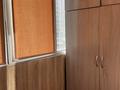 3-комнатная квартира, 80 м², 2/9 этаж помесячно, мкр Шугыла 341/2 к2 за 300 000 〒 в Алматы, Наурызбайский р-н — фото 9