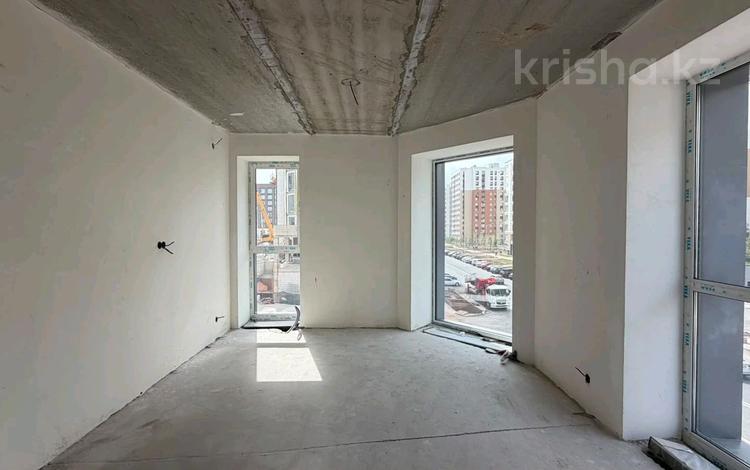 3-комнатная квартира · 73.2 м² · 3/12 этаж, Е-899 5/1 — GreenLine за 67 млн ₸ в Астане, Нура р-н — фото 2