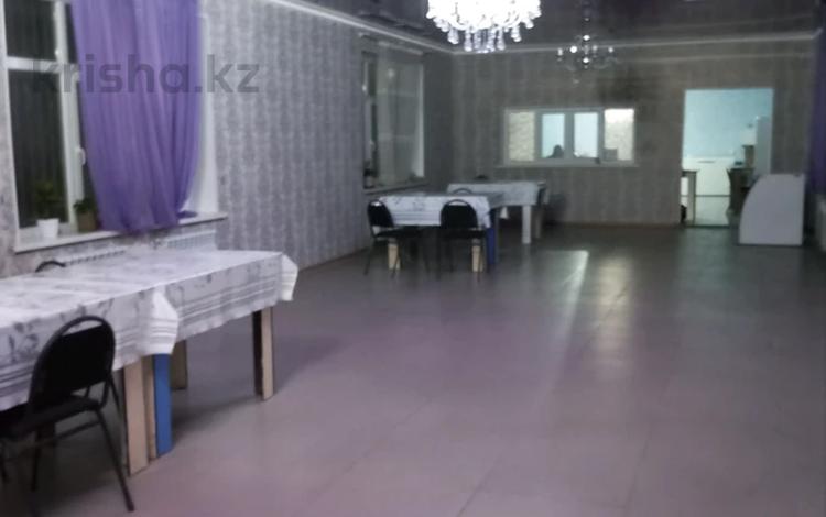 Магазины и бутики, общепит · 605 м² за 150 млн ₸ в Жамбылской обл., Байзак — фото 28