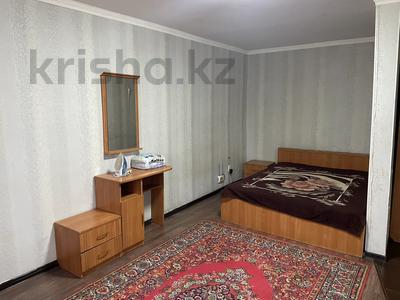 1-комнатная квартира, 33 м², 1/5 этаж помесячно, Назарбаева 21 — Район Мечети за 150 000 〒 в Кокшетау