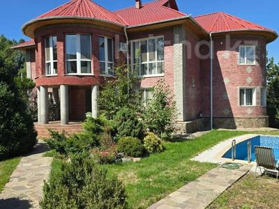 Отдельный дом · 8 комнат · 550 м² · 18 сот., Оспанова 22 за 850 млн 〒 в Алматы, Медеуский р-н