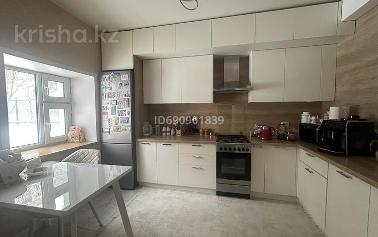 Жеке үй · 5 бөлме · 270 м² · 6 жүзд., Киевский 8, бағасы: 250 млн ₸ в Астане, р-н Байконур — фото 2