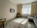 2-комнатная квартира · 70 м² · 4/10 этаж, Мангилик Ел 37/1 за 300 000 ₸ в Астане, Есильский р-н — фото 3