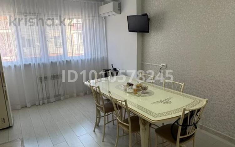 3-бөлмелі пәтер · 87 м² · 1/3 қабат, Нарембаева 17/2, бағасы: 42 млн ₸ в Тандай — фото 2