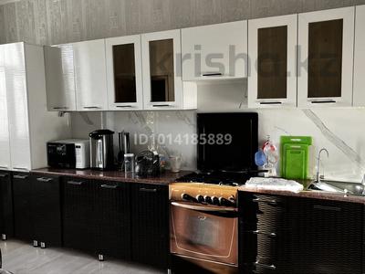 Отдельный дом · 5 комнат · 238 м² · 8 сот., Сатыбалды 8/1 — Үй Риксос қонақ үйдің артында, бот сад жанында за 39 млн ₸ в Туркестане
