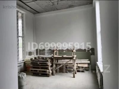 Отдельный дом · 4 комнаты · 270 м² · 2.5 сот., мкр Хан Тенгри, Редько 14 за 180 млн ₸ в Алматы, Бостандыкский р-н