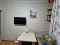 2-бөлмелі пәтер · 44 м² · 4/6 қабат, Кабанбай Батыра 164 — район гостиницы Усть-Каменогорск, бағасы: 11.8 млн ₸ — фото 4