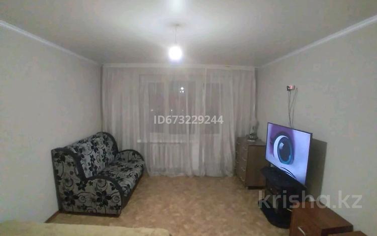 1-комнатная квартира, 35.2 м², 5/10 этаж, Жастар за 15.5 млн 〒 в Усть-Каменогорске — фото 2