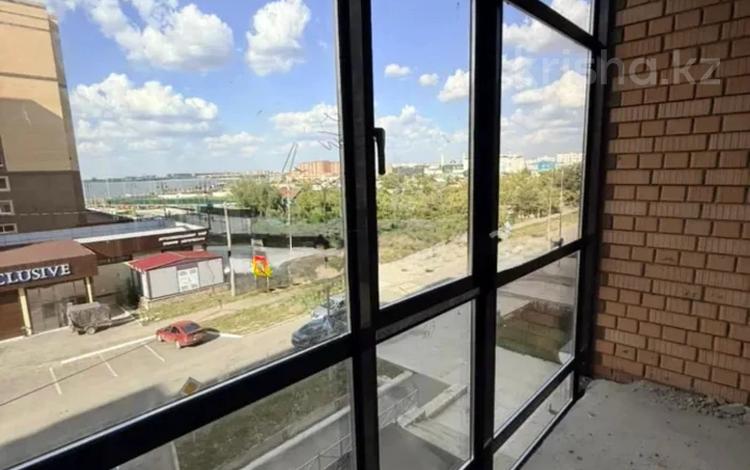 2-комнатная квартира · 78.6 м² · 2/9 этаж, Жумабаева за 35 млн ₸ в Кокшетау — фото 2