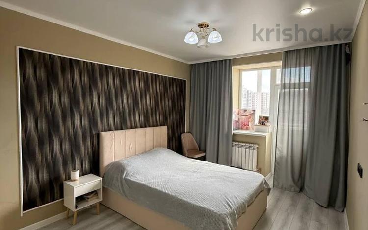 1-комнатная квартира · 38 м² · 3/9 этаж, Аманжол Болекпаев 19 за 230 000 ₸ в Астане, Есильский р-н — фото 2