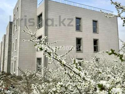 3-комнатная квартира · 82 м² · 1/3 этаж, мкр Таужолы, Жартас участок 45 — Жандосова Жанша Досмухамедова за 29 млн ₸ в Алматы, Наурызбайский р-н