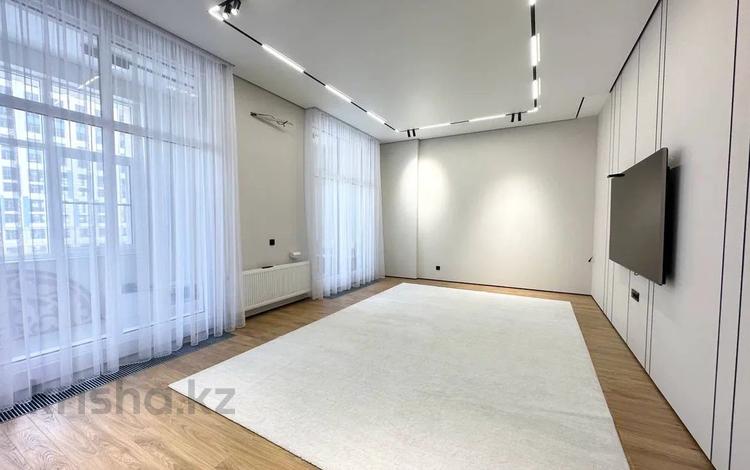 4-бөлмелі пәтер · 151.3 м² · 3/8 қабат, Тыныбаева 18 — Тауелсиздик, бағасы: 170 млн ₸ в Астане, Алматы р-н — фото 2