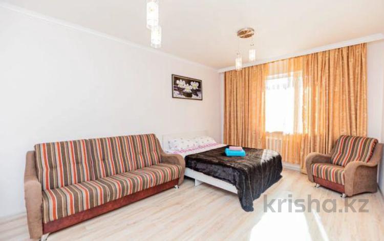 1-комнатная квартира · 45 м² · 8/12 этаж, Кабанбай батыра 42 — Алматы за 10 000 ₸ в Астане, Есильский р-н — фото 3
