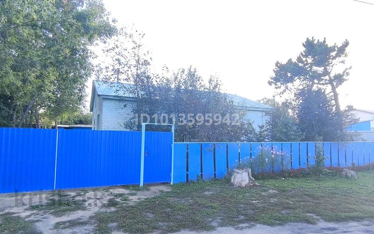 Отдельный дом · 3 комнаты · 82 м² · 10 сот., Мира 19 за 18 млн ₸ в Бишкуле (Бесколь) — фото 2