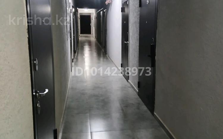 1 комната · 37 м² · 3/6 этаж, мкр Пригородный, Альфараби 76 за 65 000 ₸ в Астане, Есильский р-н — фото 2