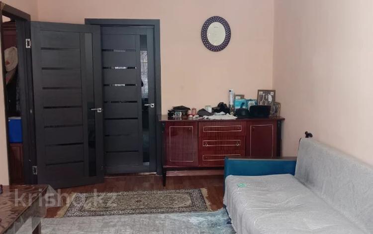 2-комнатная квартира · 45 м² · 1/4 этаж, мкр №6 за 27.6 млн ₸ в Алматы, Ауэзовский р-н — фото 8