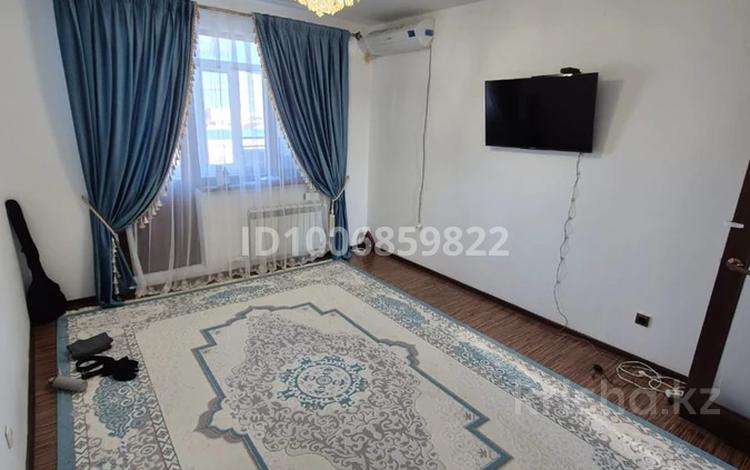 2-бөлмелі пәтер · 53 м² · 5/5 қабат, Сырым Датова 35в, бағасы: 18 млн ₸ в Атырау — фото 2