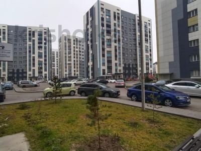 2-комнатная квартира · 56 м² · 4/12 этаж, Кошкарбаева 1140 за 30.5 млн 〒 в 