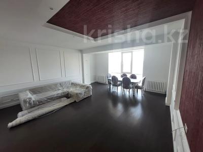 3-бөлмелі пәтер · 110 м² · 10/13 қабат, Достык 14/1, бағасы: ~ 60.6 млн ₸ в Астане, Есильский р-н