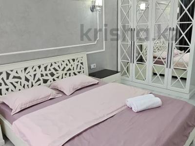 2-комнатная квартира · 70 м² · 4/15 этаж, Наурызбай батыра 50 — Жибек Жолы за 25 000 〒 в Алматы, Алмалинский р-н