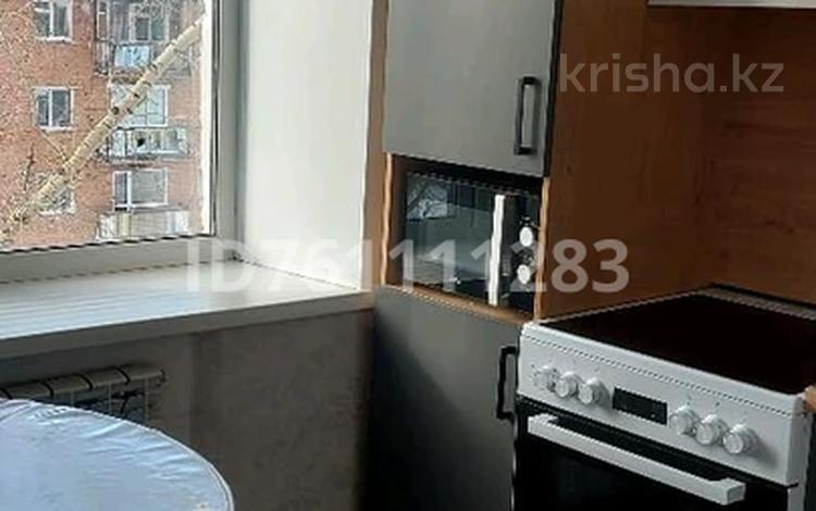 2-бөлмелі пәтер · 46 м² · 5/5 қабат, Микрорайон 3 4, бағасы: 10 млн ₸ в Шемонаихе — фото 8