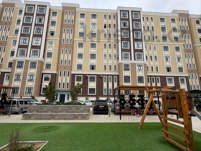 3-бөлмелі пәтер · 140 м² · 8/9 қабат, 32А мкр 1/1, бағасы: 28 млн ₸ в Актау