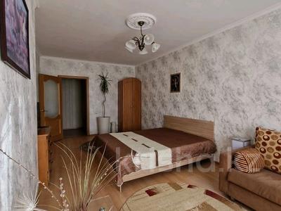 1-комнатная квартира · 50 м² · 9/10 этаж, Кумисбекова 8 — Сейфуллина за 15 000 ₸ в Астане, Сарыарка р-н