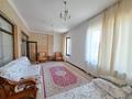 Отдельный дом · 6 комнат · 220 м², Мустафина 125 — Байсерке за ~ 1.4 млн 〒 — фото 13